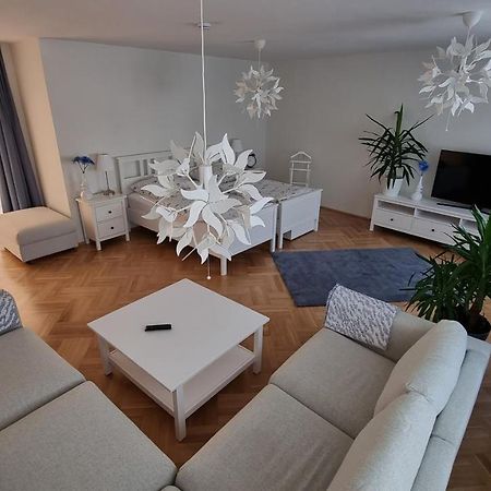 Ferienwohnung Kirsten Markranstädt Esterno foto