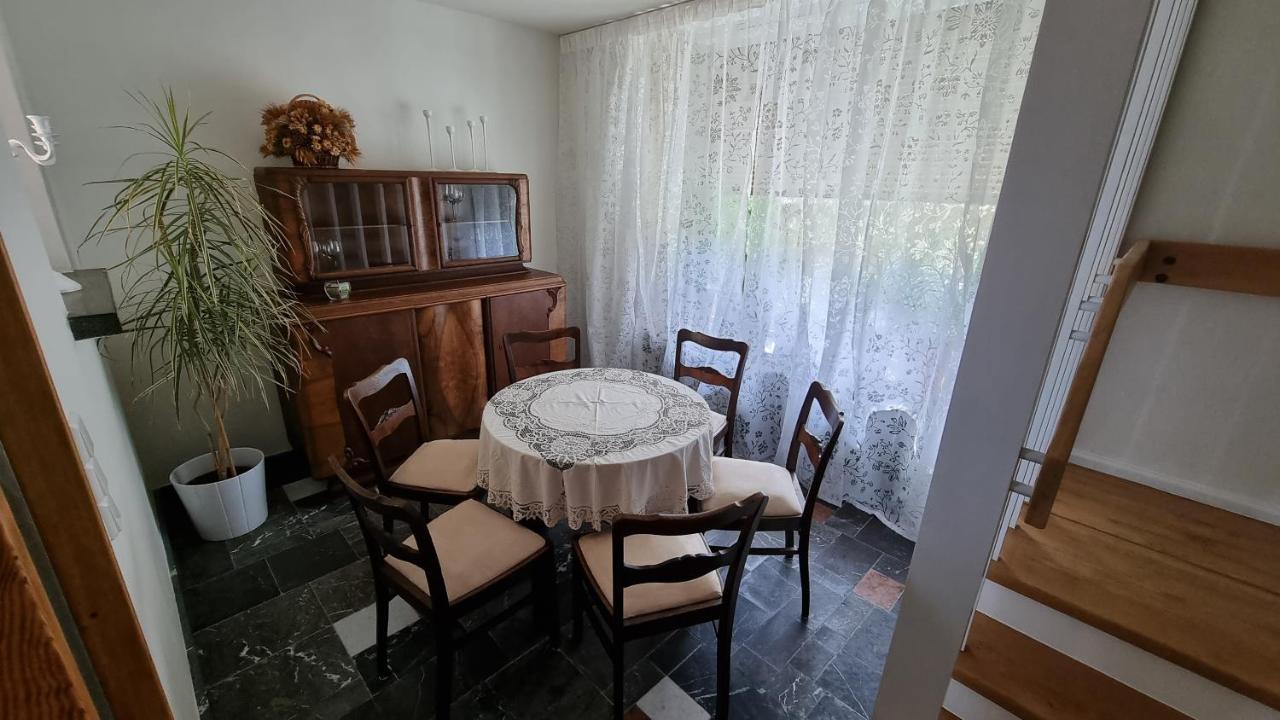 Ferienwohnung Kirsten Markranstädt Esterno foto