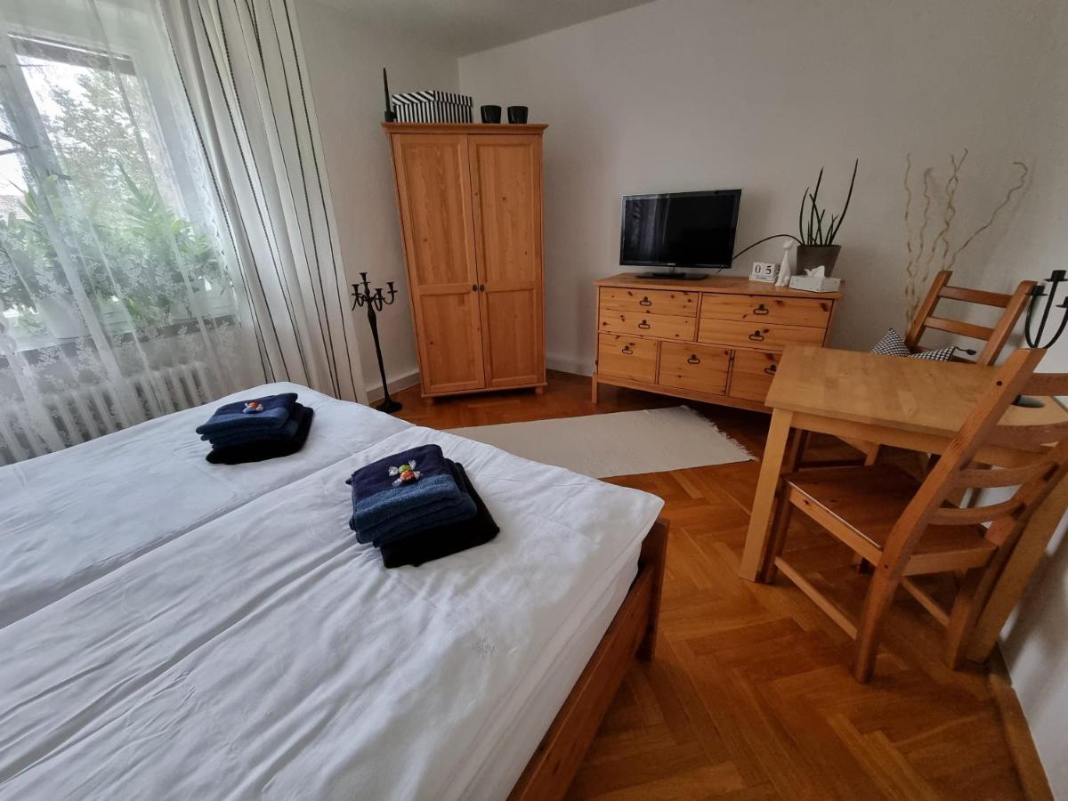Ferienwohnung Kirsten Markranstädt Esterno foto
