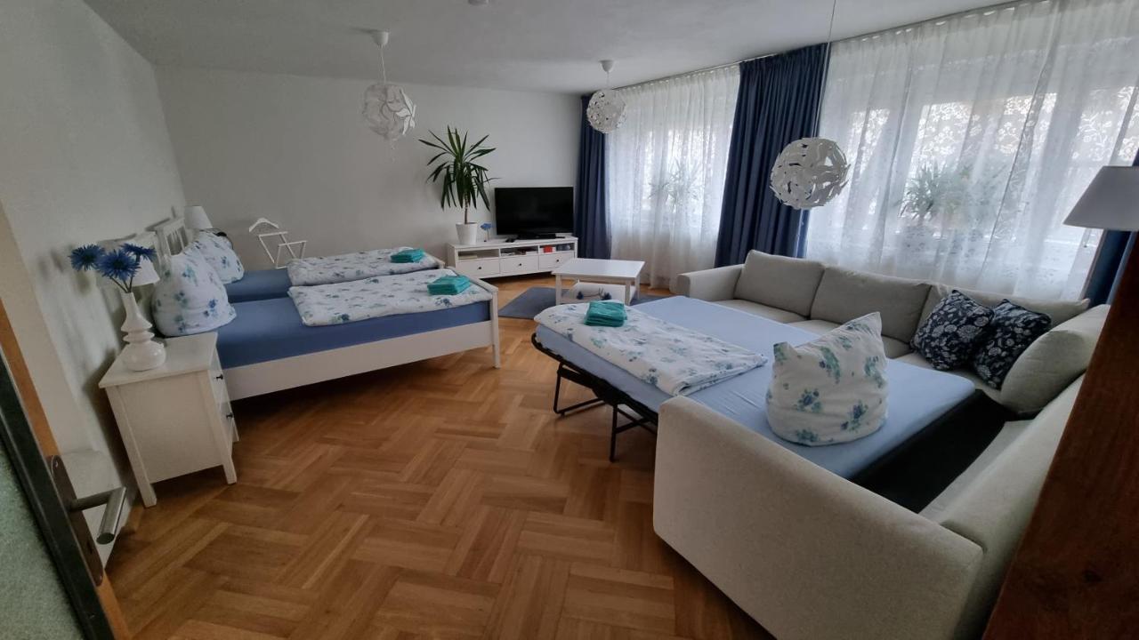 Ferienwohnung Kirsten Markranstädt Esterno foto